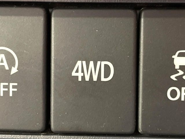 4WD�̂��Ԃł��̂ŁA�ᓹ�ł����S�ł���~��n�n��ɂ��Z�܂��̕��ȊO�ɂ��A�E�B���^�[�X�|�[�c����̕���~��n��֋A�Ȃ����@�������ɂ���������!