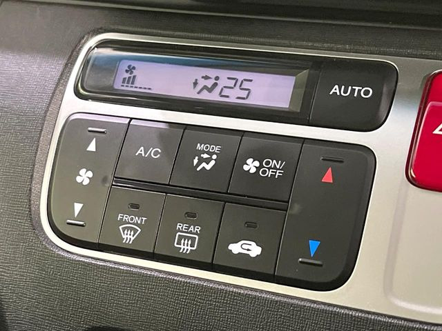 �y�I�[�g�G�A�R���z��x���D�݂̉��x�ɐݒ肷��΁A�ԓ��̉��x�����m�����ʂ≷�x�������Œ����B����&hellip;����&hellip;�Ɖ��x���X�C�b�`���������K�v�͂���܂���B���K�Ȏԓ���Ԃɂ͕K�{�̋@�\�ł��ˁ�