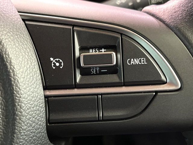 �y�N���[�Y�R���g���[���z�������H�����N���N���s�B�A�N�Z���𗣂��Ă���葬�x�ő��s���ł��A�������^�]���̕��S���y��!�����E�������ȒP�ȃX�C�b�`����Œ����ł��܂��B