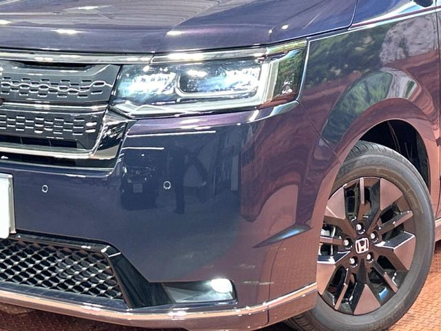 �yLED�w�b�h���C�g�z���V����ԑ��s�����ǍD�Ȏ��E���m�ۂ����S���ĉ^�]�ł��鍂�P�xLED�w�b�h���C�g�𑕔�!�_�����x�������A����d�͂��}�����Ă��܂��B