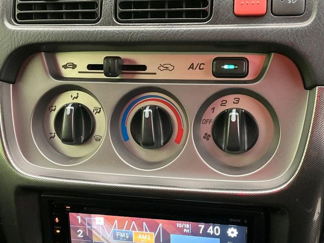 �����~�������Ă��S�Ȃɉ��K�ȋ󒲂�͂��Ă����A�_�C�������G�A�R���𑕔���