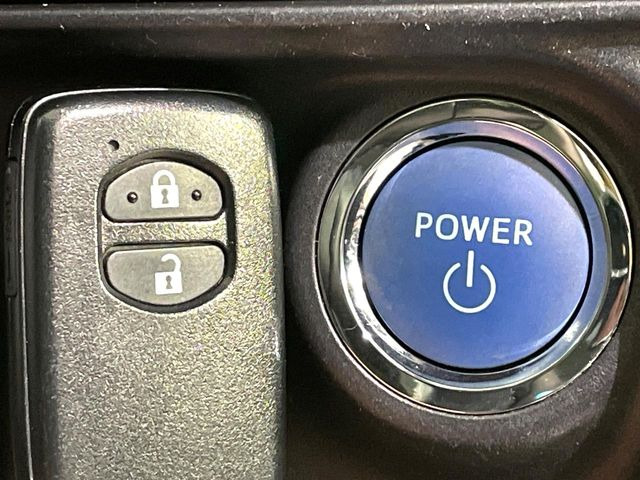 �y�X�}�[�g�L�[�z�J�o����|�P�b�g�ɓ��ꂽ�܂܂ł��h�A�̎{���E�������\�ȃX�}�[�g�L�[�𑕔��B�G���W���̃I���E�I�t�����J�M�����o���K�v����������Ƃ��Ă��֗��ł���