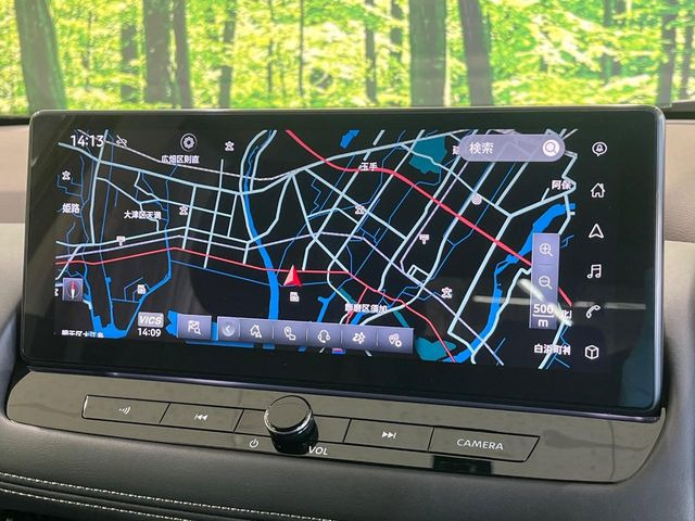 �y�����i�r�z�l�C�̏����i�r�𑕔����Ă���܂��B�i�r�̎g���₷���͂������A�I�[�f�B�I�@�\���[��!�L�����v�◷�s�͂������A�ʋ΂┃�����ȂǕ��i�̃h���C�u���y�����Ȃ�͂���