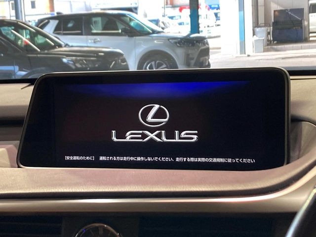 �y12.9�C���`�i�r�z�������ƃC���p�N�g�̂�����ʃi�r�𑕔��B�e��I�[�f�B�I����͂������A�X�}�z�A�g���ł��闘�֐��̍����i�r�ł���