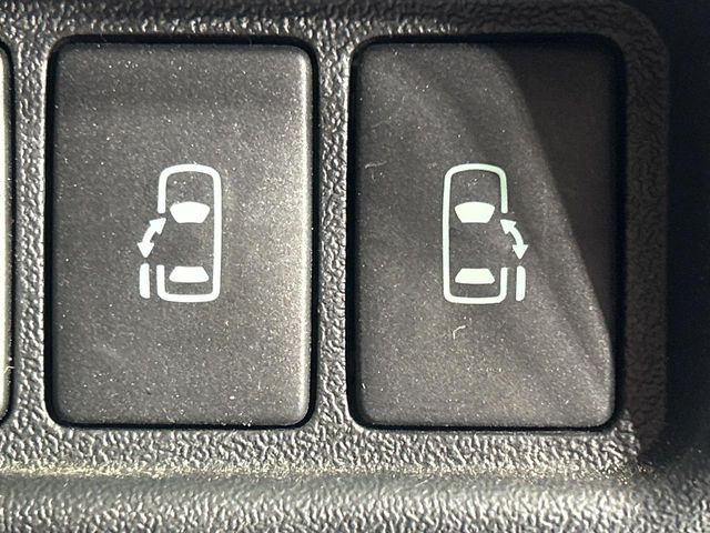 �y�����p���[�X���C�h�h�A�z�X�}�[�g�L�[��^�]�Ȃ̃X�C�b�`�Ō�ȗ����X���C�h�h�A�̊J���\���d��������͂����ăh�A���J����K�v�������A�����Ȃ��q�l�ł��ȒP�ɊJ���߂ł����K�ł���