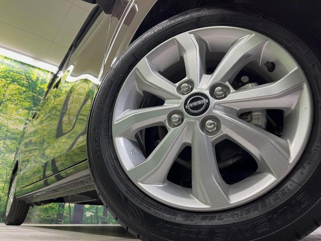 �y����14�C���`�A���~�z�C�[���z�O�ςɃ}�b�`���������A���~�z�C�[���𑕒����Ă���܂��B�e��ЊO�A���~�z�C�[����A�X�^�b�h���X�^�C�����戵�����Ă���܂��B���񂲑��k����������