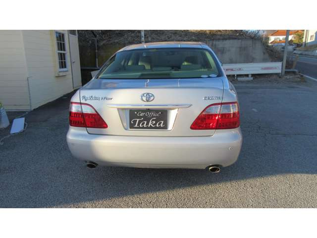 クラウン3.0 ロイヤルサルーン i-Four 4WD