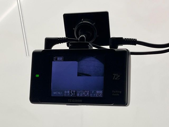 �y�h���C�u���R�[�_�[�z�h���C�u���R�[�_�[����!���s���͂������A������^�]�⎖�̂ɑ��������ہA�f���ŋL�^���A����̃��X�N�ɔ����܂��B���L�^�pSD�J�[�h�͂��q�l�����g�ł��������������K�v������܂��B