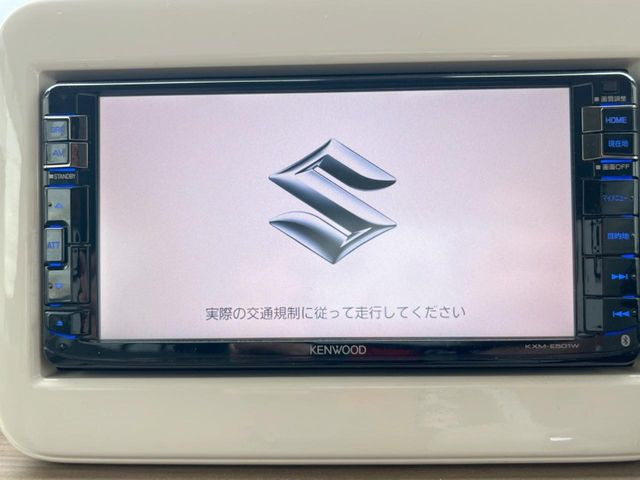 �y�����i�r�z�l�C�̏����i�r�𑕔����Ă���܂��B�i�r�̎g���₷���͂������A�I�[�f�B�I�@�\���[��!�L�����v�◷�s�͂������A�ʋ΂┃�����ȂǕ��i�̃h���C�u���y�����Ȃ�͂���