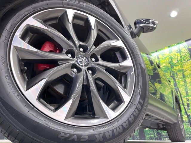 �y����19�C���`�A���~�z�C�[���z�O�ςɃ}�b�`���������A���~�z�C�[���𑕒����Ă���܂��B�e��ЊO�A���~�z�C�[����A�X�^�b�h���X�^�C�����戵�����Ă���܂��B���񂲑��k����������