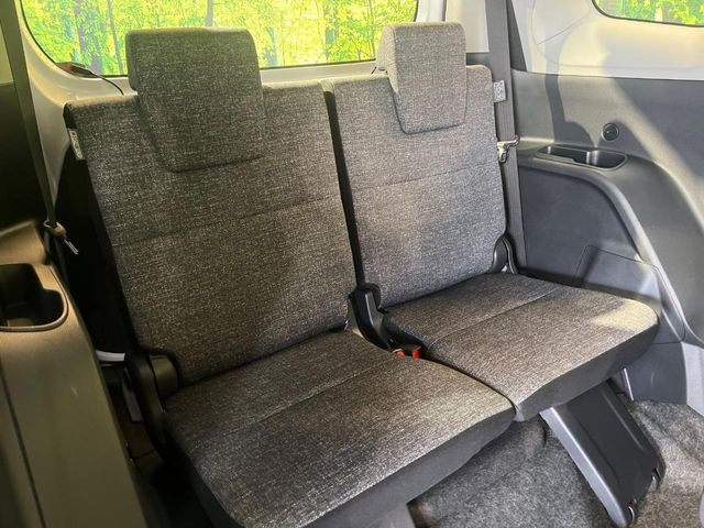 3��ڃV�[�g�͂�������ԗǍD����l�ł��������ƍ����Ē����܂��̂ŁA��l���ł̂��o���������N���N�ł��􂲉Ƒ��ŁA�C�̒m�ꂽ���ԂŁA�h���C�u�ɍs���̂��y���݂ł��ˁ�