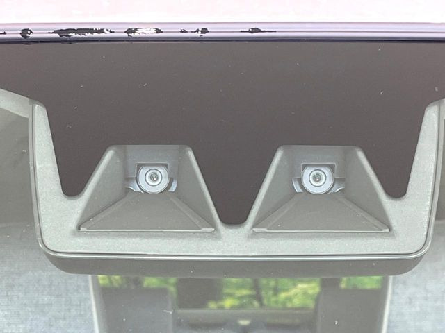 �y�X�}�[�g�A�V�X�g�z���s���ɑO���̎ԗ�����F�����A�Փ˂������Ȏ��͌x��ƃu���[�L�ŏՓˉ���Ɣ�Q�y�����A�V�X�g�B�����S�Ƀh���C�u�����y���݂��������܂��B