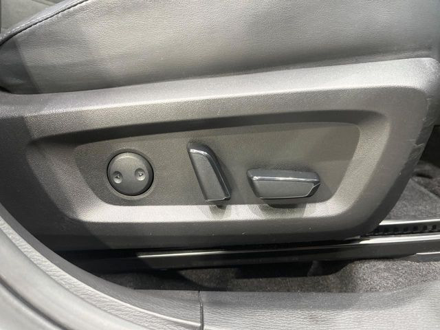 �y�p���[�V�[�g�z�X�C�b�`��ŊȒP�ɃV�[�g�̔��������\!�d��������͂�����܂���!���K�ȃV�[�g�|�W�V�����ɃZ�b�g���āA���K�ȃh���C�u�����y���݂��������B