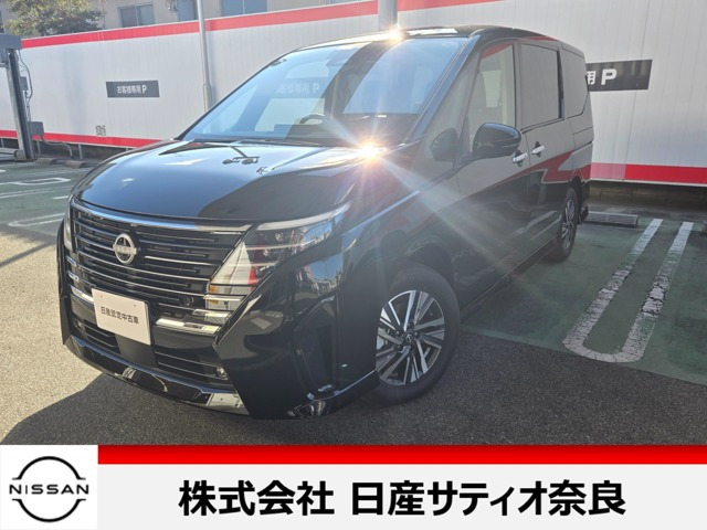 セレナ1.4 e-4ORCE ハイウェイスターV 4WD