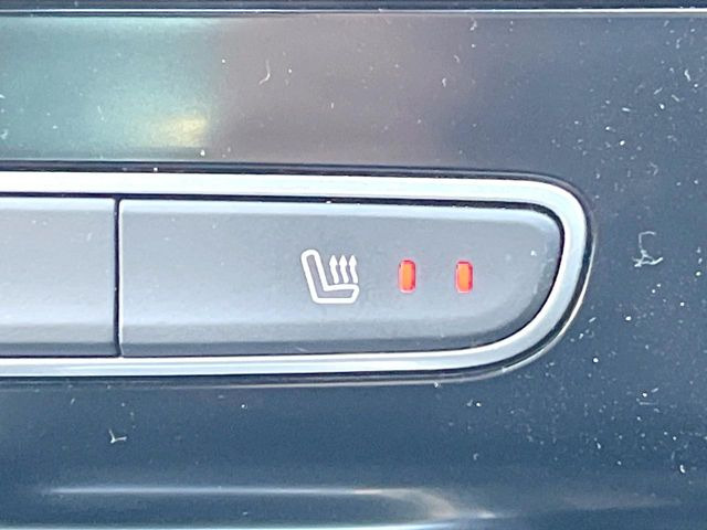 ���t�����g�V�[�g�q�[�e�B���O:�^�]�ȁE����ȋ��ɎO�i�K�Œ��߂��\�ȃV�[�g�q�[�^�[�𑕔����Ă���܂��B�G�߂��킸���K�ɂ��g�p���������܂��B