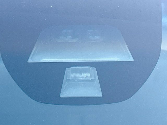 �y�V�e�B�u���[�L�A�N�e�B�u�V�X�e���z�ᑬ���s���ɑO���̎ԗ�����F�����A�Փ˂������Ȏ��͌x��ƃu���[�L�ŏՓˉ���Ɣ�Q�y�����A�V�X�g�B�����S�Ƀh���C�u�����y���݂��������܂��B