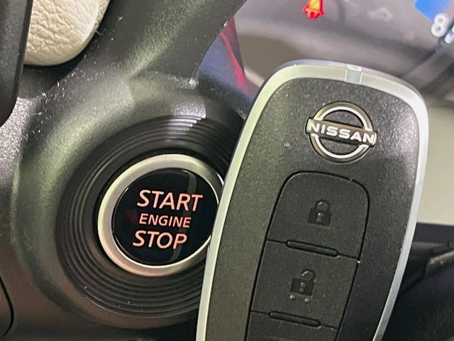 �y�C���e���W�F���g�L�[�z�J�o����|�P�b�g�ɓ��ꂽ�܂܂ł��h�A�̎{���E�������\�ȃX�}�[�g�L�[�𑕔��B�G���W���̃I���E�I�t�����J�M�����o���K�v����������Ƃ��Ă��֗��ł���