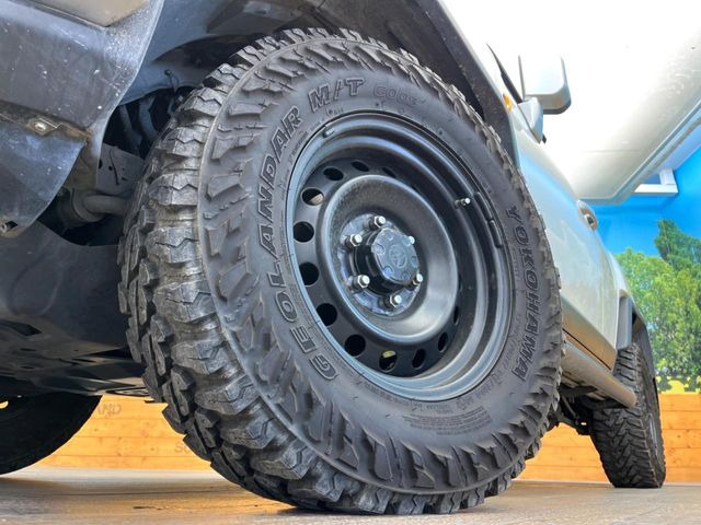 �y����17�C���`�A���~�z�C�[���z�O�ςɃ}�b�`���������A���~�z�C�[���𑕒����Ă���܂��B�e��ЊO�A���~�z�C�[����A�X�^�b�h���X�^�C�����戵�����Ă���܂��B���񂲑��k����������