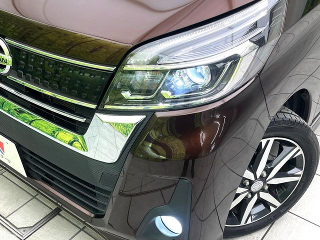 �yLED�w�b�h���C�g�z���V����ԑ��s�����ǍD�Ȏ��E���m�ۂ����S���ĉ^�]�ł��鍂�P�xLED�w�b�h���C�g�𑕔�!�_�����x�������A����d�͂��}�����Ă��܂��B