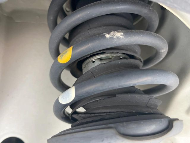 ���Ԃ����S���Ă���肢�������ׂɂ́A�����̒���_�����������܂���B�T�[�r�X�T�|�[�g(�L���ۏ�)�ł͖����_�������񋟂��Ă���A���S�̃J�[���C�t�����߂�������������T�|�[�g�̐��������Ă��܂��B