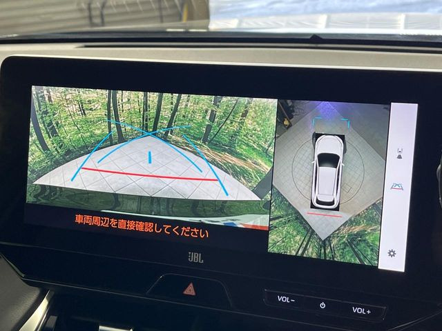 �y�p�m���~�b�N�r���[���j�^�[�z��p�̃J�����ɂ��A�ォ�猩���낵���悤�Ȏ��_��360�x�N���}�̎��͂��m�F���邱�Ƃ��ł��܂������p�������m�F���₷���A�����ꏊ�ł̐؂�Ԃ��⒓�Ԃ��X���[�Y�ɍs���܂��B