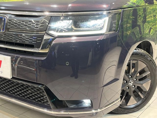 �yLED�w�b�h���C�g�z���V����ԑ��s�����ǍD�Ȏ��E���m�ۂ����S���ĉ^�]�ł��鍂�P�xLED�w�b�h���C�g�𑕔�!�_�����x�������A����d�͂��}�����Ă��܂��B