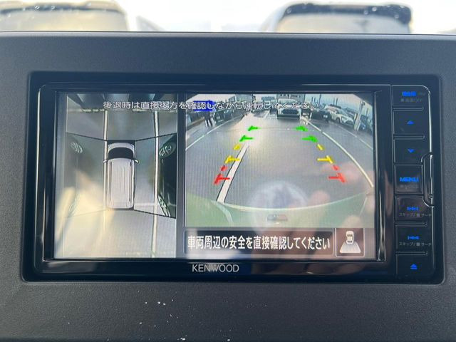 �y�S���ʃ��j�^�[�p�J�����z��p�̃J�����ɂ��A�ォ�猩���낵���悤�Ȏ��_��360�x�N���}�̎��͂��m�F���邱�Ƃ��ł��܂������p�������m�F���₷���A�����ꏊ�ł̐؂�Ԃ��⒓�Ԃ��X���[�Y�ɍs���܂��B