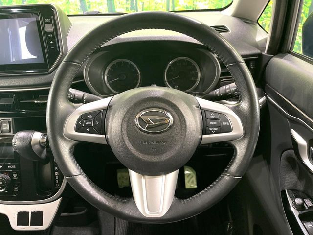 �y�����v�����X�e�A�����O�z�㎿�Ȋv���g�p���邱�ƂŁA��ɂ����������݂ƂĂ��^�]���₷���n���h���ł���