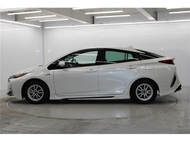 ���Ǝҗl�ւ̔̔��͂��f�肳���Ă��������܂��B �Ԍ������ԗ��̏ꍇ�́A�Ԍ����擾�������x�������z�ŕ\�����Ă���܂��B