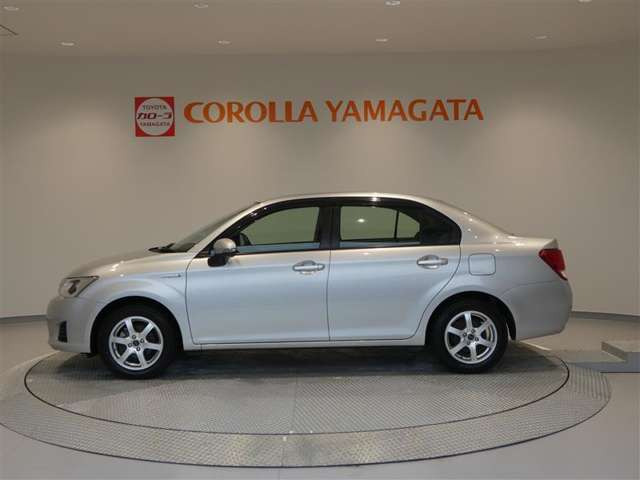 カローラアクシオ1.5 ハイブリッド