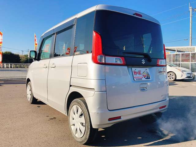 ���X�ł͌y�����Ԃ��畁�ʎԂ܂ŕ��L���I�[�����[�J�[�̎Ԏ�E�F�E�O���[�h��L�x�ɑ����Ă���܂��B