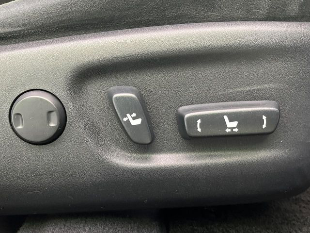 �y�p���[�V�[�g�z�X�C�b�`��ŊȒP�ɃV�[�g�̔��������\!�d��������͂�����܂���!���K�ȃV�[�g�|�W�V�����ɃZ�b�g���āA���K�ȃh���C�u�����y���݂��������B