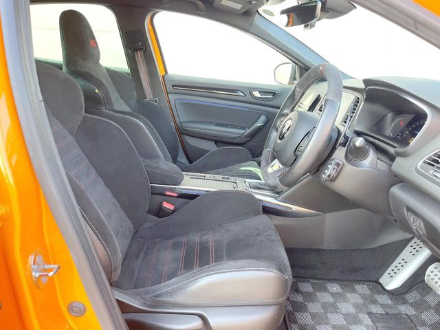 ���V�[�g�̎g�p��:�j��E�ւ�������Ȃ��A�����̒ʂ肫�ꂢ�ȏ�Ԃ��ێ����Ă���܂��B�܂��A�����N���[�j���O�E�R�[�e�B���O�����p�����������܂��B