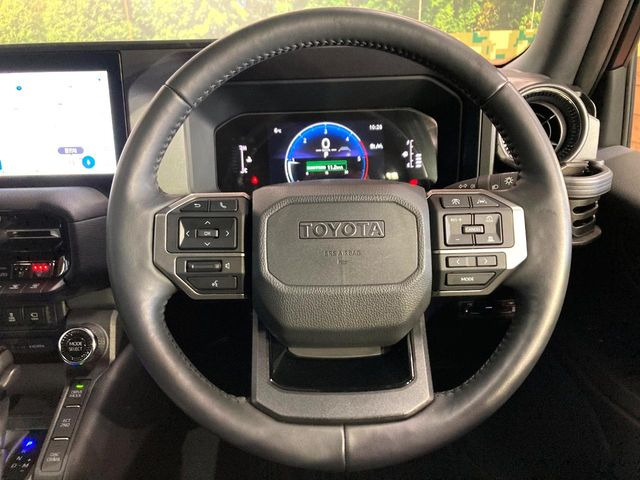 �y�����v�����X�e�A�����O�z�㎿�Ȋv���g�p���邱�ƂŁA��ɂ����������݂ƂĂ��^�]���₷���n���h���ł���