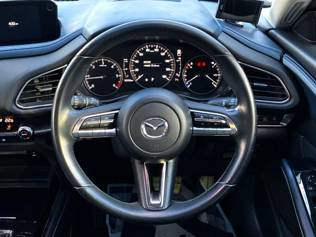 �������̊v�����n���h���ł��􍂋����̂��錩���ڂɁA�n���h�����O�̑����A����₷���������ł���