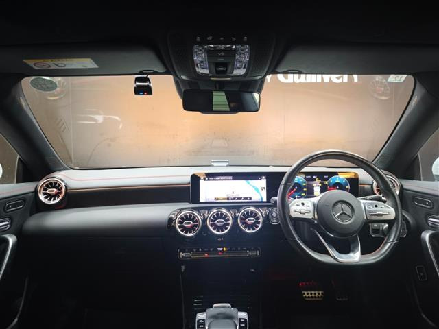 CLAクラスCLA200d AMGライン