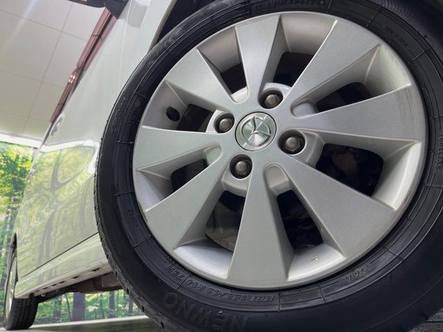 �y����14�C���`�A���~�z�C�[���z�O�ςɃ}�b�`���������A���~�z�C�[���𑕒����Ă���܂��B�e��ЊO�A���~�z�C�[����A�X�^�b�h���X�^�C�����戵�����Ă���܂��B���񂲑��k����������