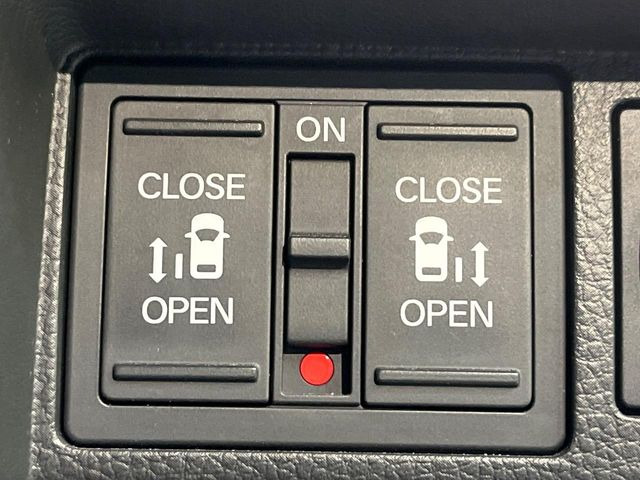 �y�����p���[�X���C�h�h�A�z�X�}�[�g�L�[��^�]�Ȃ̃X�C�b�`�Ō�ȗ����X���C�h�h�A�̊J���\���d��������͂����ăh�A���J����K�v�������A�����Ȃ��q�l�ł��ȒP�ɊJ���߂ł����K�ł���