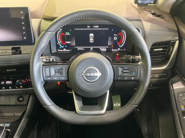 �y�����v�����X�e�A�����O�z�㎿�Ȋv���g�p���邱�ƂŁA��ɂ����������݂ƂĂ��^�]���₷���n���h���ł���