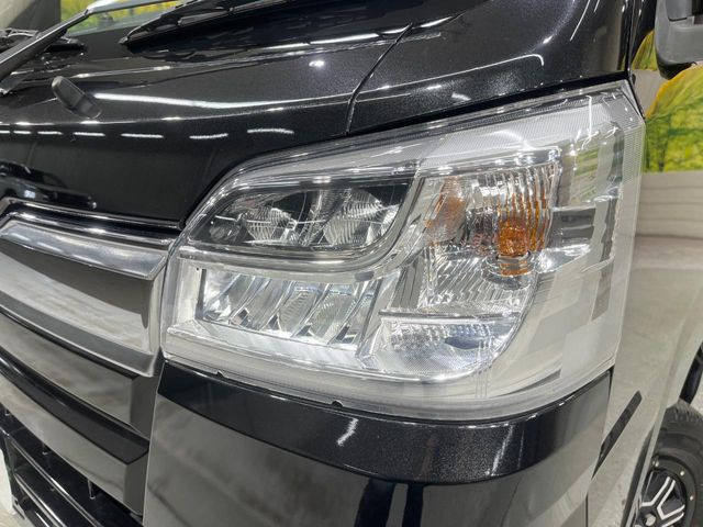 �yLED�w�b�h���C�g�z���V����ԑ��s�����ǍD�Ȏ��E���m�ۂ����S���ĉ^�]�ł��鍂�P�xLED�w�b�h���C�g�𑕔�!�_�����x�������A����d�͂��}�����Ă��܂��B