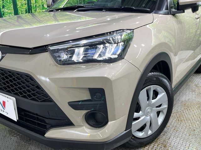 �w�b�h���C�g��e�[�������v&�A���~�z�C�[�����̊e��R�[�e�B���O���I�X�X�����Ă���܂��B�����Y�����̉��΂݂≘���}���A���ꂢ�ȏ�Ԃ������e�i���X���X�ŕۂĂ܂���