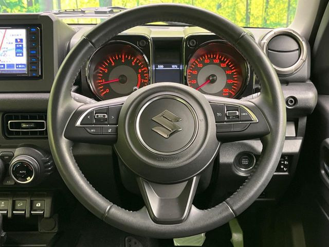 �y�����v�����X�e�A�����O�z�㎿�Ȋv���g�p���邱�ƂŁA��ɂ����������݂ƂĂ��^�]���₷���n���h���ł���