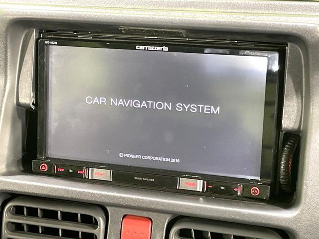 �y�i�r�Q�[�V�����z�g���₷���i�r�ŖړI�n�܂ł�������ē����Ă���܂��B�e��I�[�f�B�I�Đ��@�\���[�����Ă���A���Ԃ̉^�]������Ɋy�����Ȃ�܂�!!