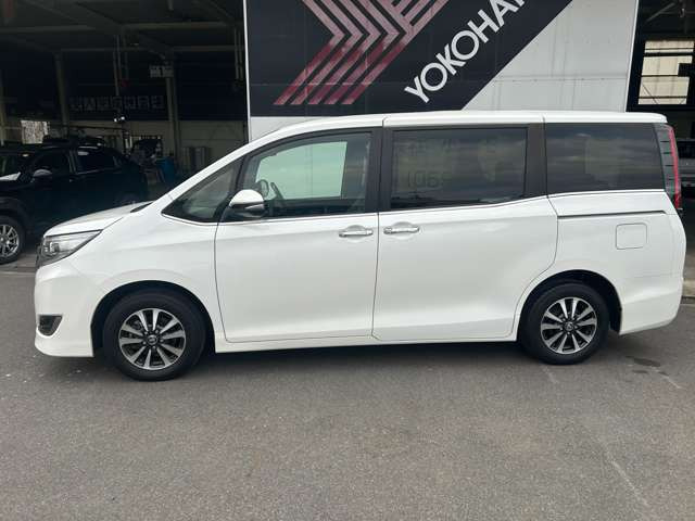 エスクァイア2.0 Gi プレミアムパッケージ ブラックテイラード