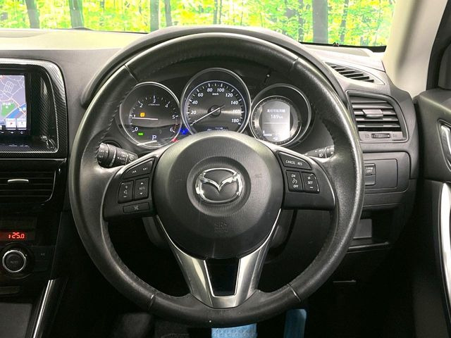 �y�����v�����X�e�A�����O�z�㎿�Ȋv���g�p���邱�ƂŁA��ɂ����������݂ƂĂ��^�]���₷���n���h���ł���