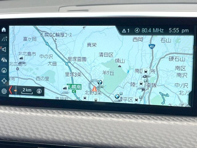 �������i�r:��̊��̂���i�r�́A����������ԓ������o���Ă���܂��B�I�[�f�B�I�@�\���[�����Ă���܂��̂ŁA�^�]�����y���߂܂���