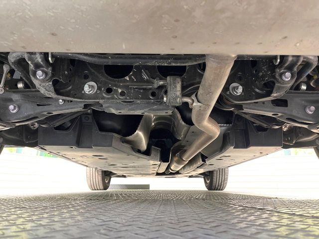 下回りがきれいなうちに、防錆加工の施工がオススメ。降雪地域はもちろん、沿岸部にお住いの方や、趣味でマリン・ウィンタースポーツをされる方に大変好評いただいております。