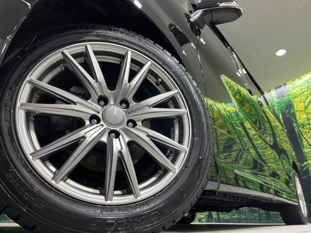 �y18�C���`�A���~�z�C�[���z�O�ςɃ}�b�`�����A���~�z�C�[���𑕒����Ă���܂��B�e��A���~�z�C�[����A�X�^�b�h���X�^�C�����戵�����Ă���܂��B���񂲑��k����������