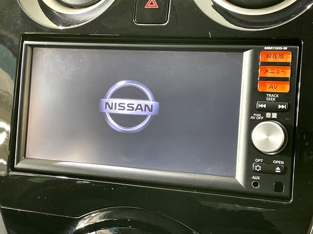 �y�����i�r�z�l�C�̏����i�r�𑕔����Ă���܂��B�i�r�̎g���₷���͂������A�I�[�f�B�I�@�\���[��!�L�����v�◷�s�͂������A�ʋ΂┃�����ȂǕ��i�̃h���C�u���y�����Ȃ�͂���