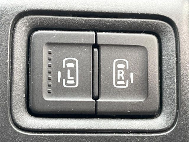 �y�����p���[�X���C�h�h�A�z�X�}�[�g�L�[��^�]�Ȃ̃X�C�b�`�Ō�ȗ����X���C�h�h�A�̊J���\���d��������͂����ăh�A���J����K�v�������A�����Ȃ��q�l�ł��ȒP�ɊJ���߂ł����K�ł���